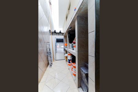 Casa à venda com 133m², 2 quartos e 2 vagasCorredor 