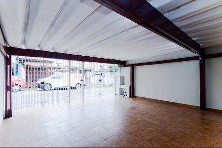 Casa à venda com 133m², 2 quartos e 2 vagasGaragem