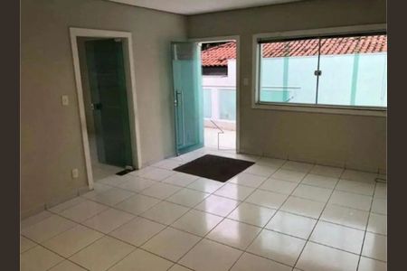 Casa para alugar com 4 quartos, 300m² em Vila Aurora (Zona Norte), São Paulo