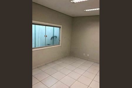Casa para alugar com 4 quartos, 300m² em Vila Aurora (Zona Norte), São Paulo
