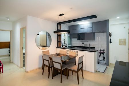 Apartamento à venda com 66m², 2 quartos e 1 vaga