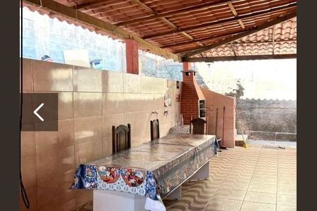 Casa à venda com 4 quartos, 230m² em Alto dos Pinheiros, Belo Horizonte