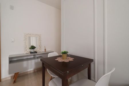 Sala de apartamento para alugar com 2 quartos, 47m² em Nova Aliança, Ribeirão Preto