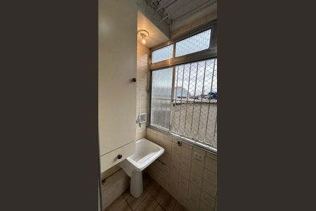 Apartamento à venda com 2 quartos, 57m² em Jardim Cocaia, Guarulhos