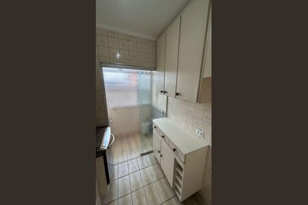 Apartamento à venda com 2 quartos, 57m² em Jardim Cocaia, Guarulhos