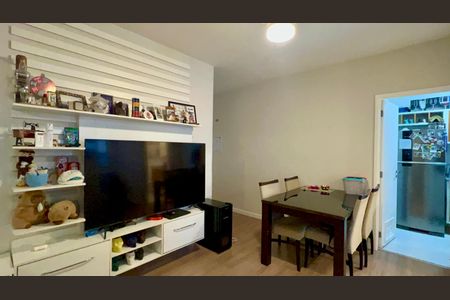 Apartamento à venda com 37m², 1 quarto e 1 vaga Apartamento à venda com 37m², 1 quarto e 1 vagaSala