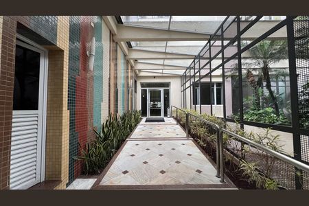 Apartamento à venda com 37m², 1 quarto e 1 vaga Apartamento à venda com 37m², 1 quarto e 1 vagaEntrada