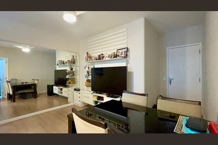 Apartamento à venda com 37m², 1 quarto e 1 vaga Apartamento à venda com 37m², 1 quarto e 1 vagaSala