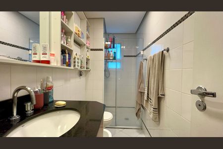 Apartamento à venda com 37m², 1 quarto e 1 vaga Apartamento à venda com 37m², 1 quarto e 1 vagaBanheiro