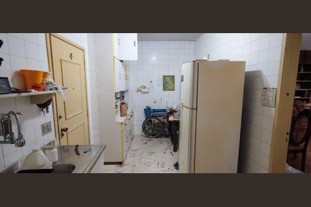 Apartamento à venda com 3 quartos, 126m² em Icaraí, Niterói