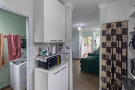 Casa à venda com 61m², 2 quartos e 1 vaga Casa à venda com 61m², 2 quartos e 1 vagaCozinha