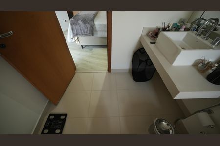 Apartamento à venda com 110m², 3 quartos e 2 vagasBanheiro da Suíte