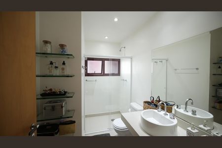 Apartamento à venda com 110m², 3 quartos e 2 vagasBanheiro Social