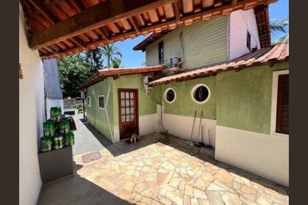 Casa à venda com 3 quartos, 800m² em Taquara, Rio de Janeiro