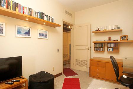 Apartamento para alugar com 278m², 3 quartos e 3 vagasQuarto 3 Suíte Americana