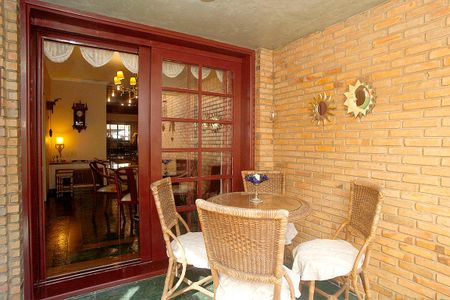 Apartamento para alugar com 278m², 3 quartos e 3 vagasVaranda
