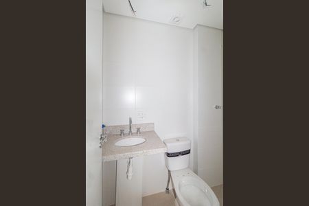 Apartamento à venda com 68m², 2 quartos e 2 vagas Apartamento à venda com 68m², 2 quartos e 2 vagasBanheiro da Suíte 2