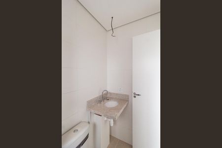 Apartamento à venda com 68m², 2 quartos e 2 vagas Apartamento à venda com 68m², 2 quartos e 2 vagasBanheiro da Suíte 1