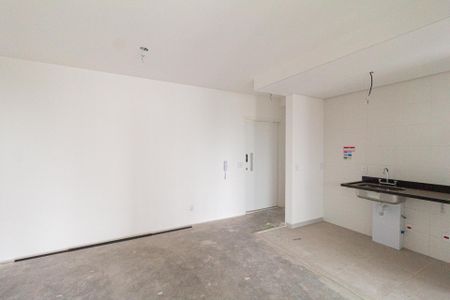 Sala de apartamento à venda com 2 quartos, 68m² em Vila Osasco, Osasco