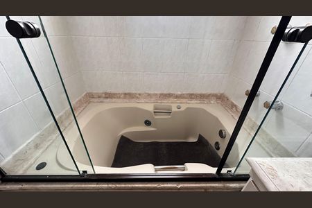 Apartamento para alugar com 3 quartos, 138m² em Brooklin, São Paulo