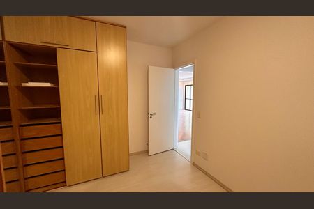 Apartamento para alugar com 138m², 3 quartos e 2 vagas