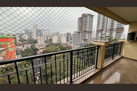 Apartamento para alugar com 3 quartos, 138m² em Brooklin, São Paulo