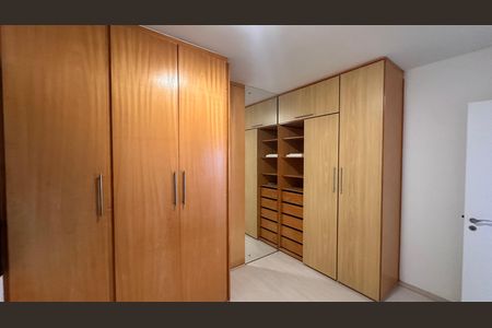 Apartamento para alugar com 138m², 3 quartos e 2 vagas