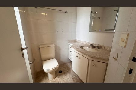 Apartamento para alugar com 138m², 3 quartos e 2 vagas