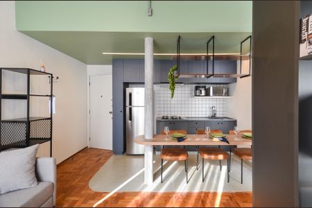 Sala Ambientes de apartamento para alugar com 1 quarto, 30m² em Santo Agostinho, Belo Horizonte