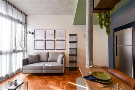 Sala Ambientes de apartamento para alugar com 1 quarto, 30m² em Santo Agostinho, Belo Horizonte