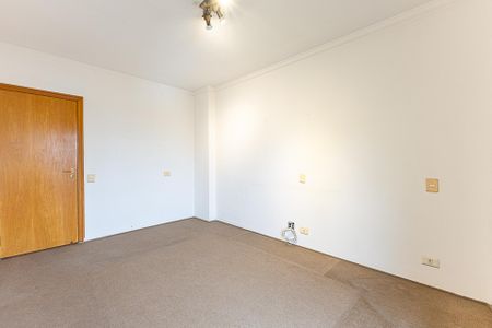 Apartamento à venda com 151m², 3 quartos e 2 vagas Apartamento à venda com 151m², 3 quartos e 2 vagasQuarto 2