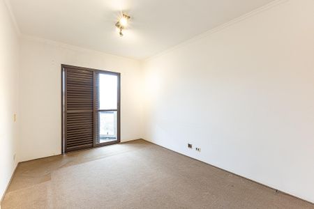 Apartamento à venda com 151m², 3 quartos e 2 vagas Apartamento à venda com 151m², 3 quartos e 2 vagasQuarto 2