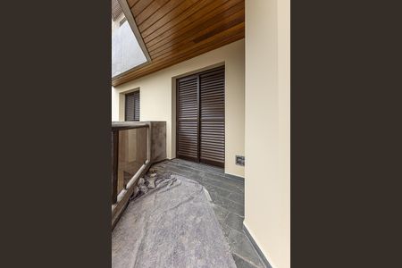 Apartamento à venda com 151m², 3 quartos e 2 vagas Apartamento à venda com 151m², 3 quartos e 2 vagasVaranda