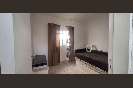 Casa de condomínio para alugar com 280m², 3 quartos e 4 vagas Casa de condomínio para alugar com 280m², 3 quartos e 4 vagasQuarto de Serviço