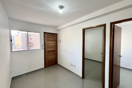 Sala de apartamento para alugar com 2 quartos, 35m² em Jardim Nordeste, São Paulo