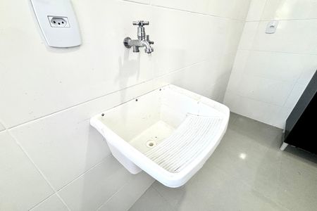 Área de Serviço de apartamento para alugar com 2 quartos, 35m² em Jardim Nordeste, São Paulo