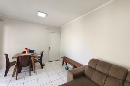 Apartamento à venda com 50m², 2 quartos e 1 vaga Apartamento à venda com 50m², 2 quartos e 1 vagaSala