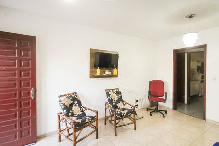 Sala de casa para alugar com 3 quartos, 130m² em Rio Branco, Canoas