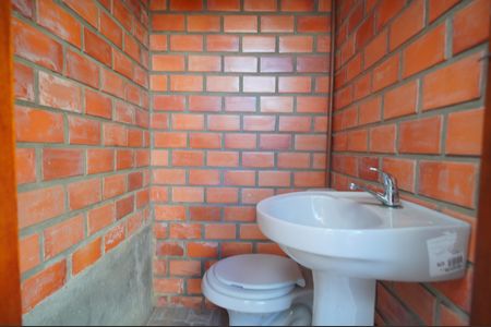 Casa para alugar com 150m², 2 quartos e 2 vagasLavabo