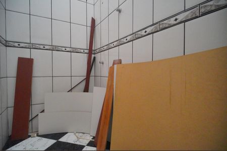 Casa para alugar com 150m², 2 quartos e 2 vagasBanheiro da Suíte