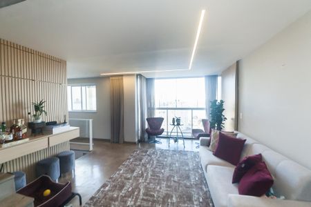 Apartamento à venda com 218m², 3 quartos e 3 vagassala