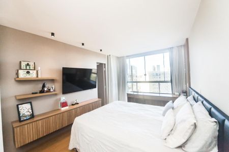 Apartamento à venda com 218m², 3 quartos e 3 vagassuite 