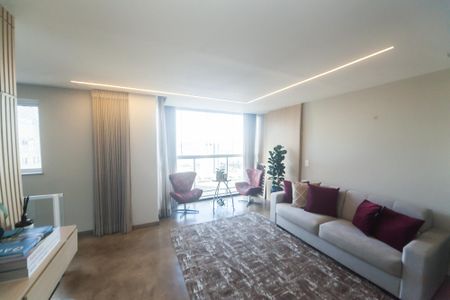Apartamento à venda com 218m², 3 quartos e 3 vagassala