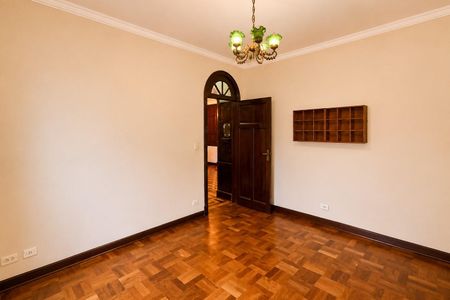 Casa para alugar com 256m², 3 quartos e 2 vagasDormitório 1