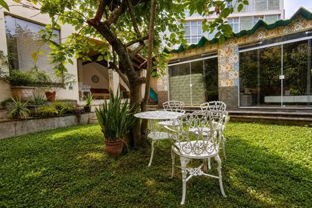 Casa para alugar com 256m², 3 quartos e 2 vagasDormitório 3 - Edícula