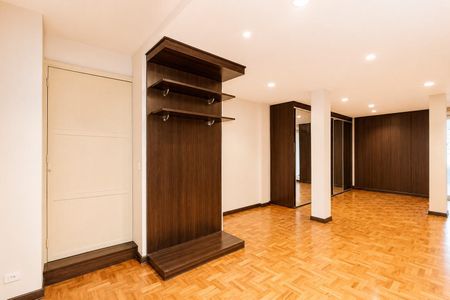 Casa para alugar com 256m², 3 quartos e 2 vagasDormitório 2 - Suíte