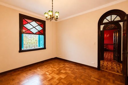 Casa para alugar com 256m², 3 quartos e 2 vagasDormitório 1