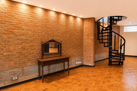 Casa para alugar com 256m², 3 quartos e 2 vagasDormitório 2 - Suíte