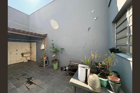 Casa para alugar com 70m², 2 quartos e 1 vagaÁrea de Serviço