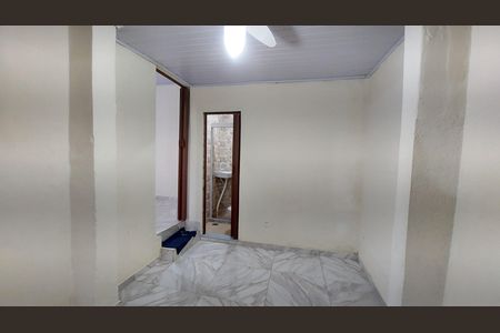 Suíte de casa para alugar com 2 quartos, 60m² em Areia Branca, Belford Roxo